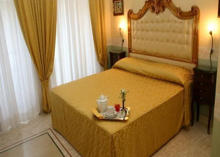 Art Galleria Umberto Naples